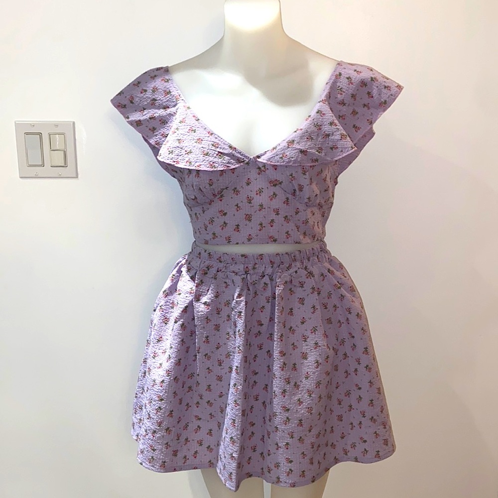 NEW* 3 Piece Lilac & Floral Skirt Set